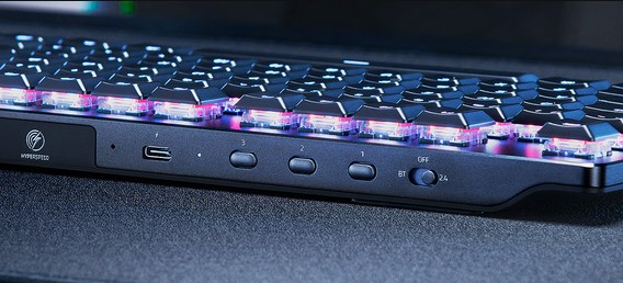 Razer DeathStalker V2 Pro Mechanical Wireless Gaming Keyboard - Linear Optical - Desktop Overview 6