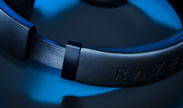 Razer Barracuda Multi-Platform Wireless Gaming Headset - Quartz Pink - Overview