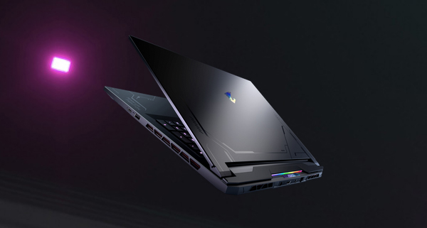 Gigabyte AORUS 17X AXF 17.3-inch 240Hz Gaming Laptop i9 16GB 1TB RTX4080 W11P - Desktop Overview 2