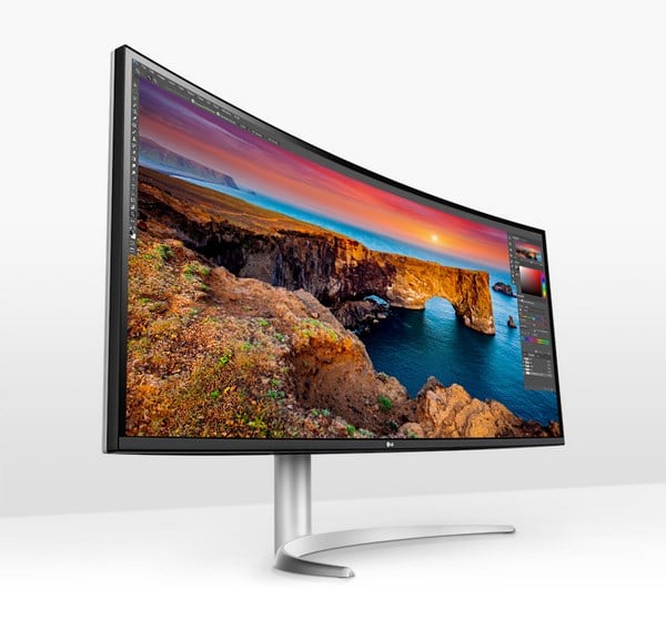 LG UltraWide 40WP95C-W 39.7-inch 5K2K HDR10 FreeSync Nano IPS Curved Monitor - Desktop Overview 3