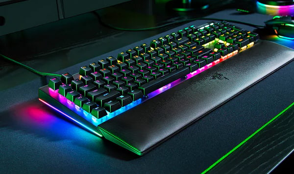 Razer Blackwidow V4 Mechanical Gaming Keyboard - Clicky Green Switches