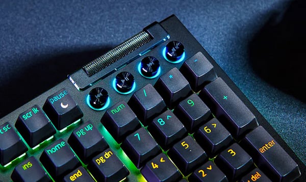 Razer Blackwidow V4 Mechanical Gaming Keyboard - Clicky Green Switches