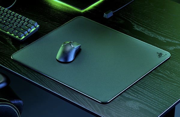 Razer Atlas Tempered Glass Gaming Mouse Pad - Black - Overview